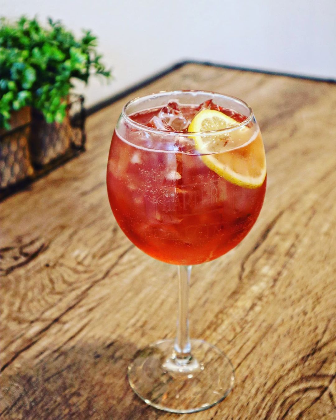 Globe Style Gin & Tonic Glasses